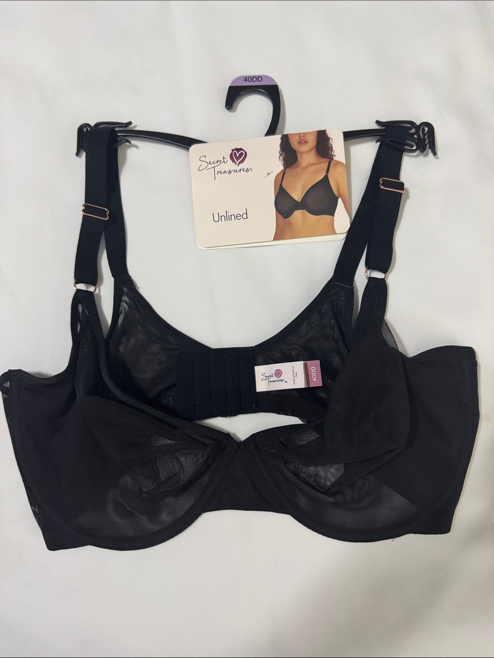 NWT Secret Treasures black bra. Size 40DD.